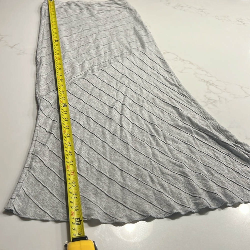 Testament Sophisticated Midi/Maxi | Gorgeous Pattern | 36” L | Small | Gray